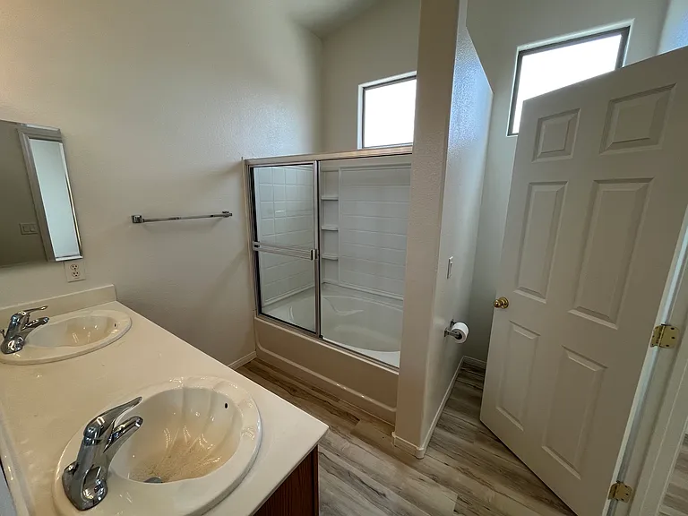 5613 Clotidle Soupert Ct — Photo 22