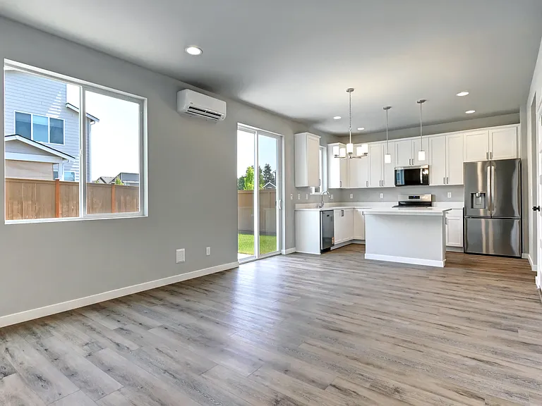 2159 168th Pl NE — Photo 35
