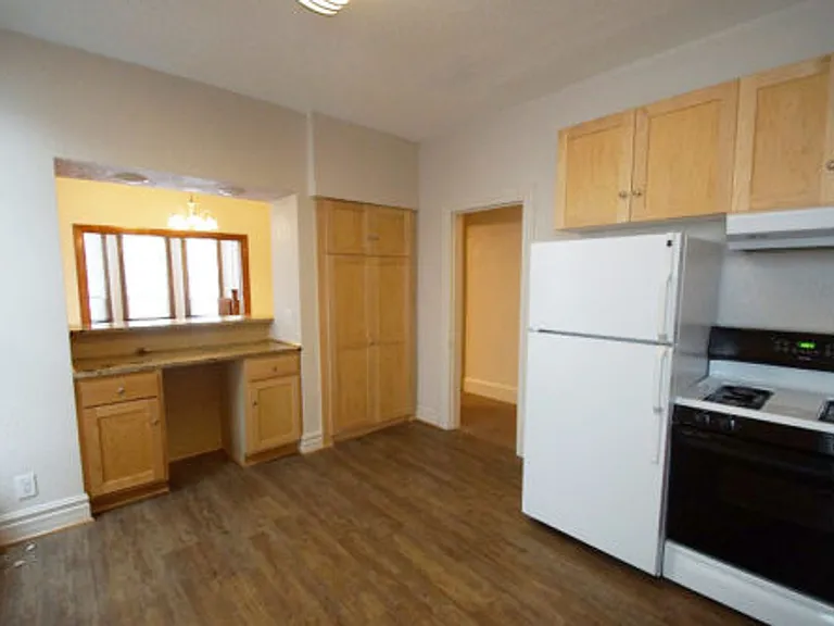 Victoria Apartments — Photo 10
