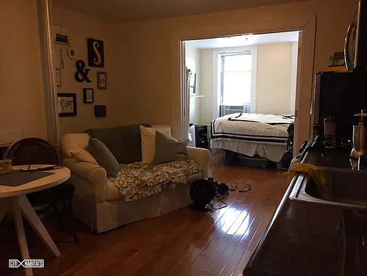 Rented by Citi Habitats | media 11