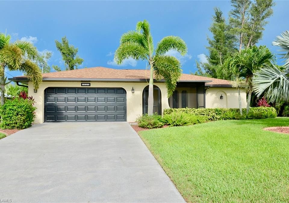 1st image of 4123 SW 17th Pl