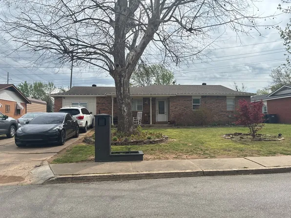 1109 White Rd, Springdale, AR 72762