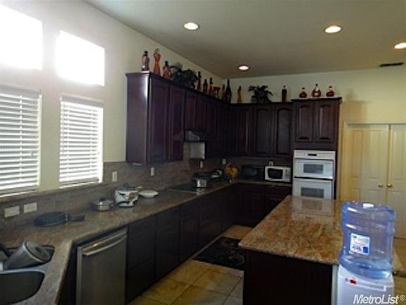 5th image of 10031 E Taron Dr