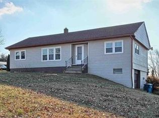 420 Riverview Dr, Wrightsville, PA 17368