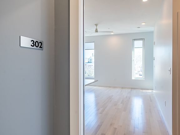 3rd image of 225 Waterman St Unit 303