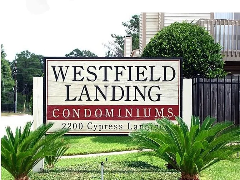 2200 Cypress Landing Dr #C12 — Photo 1