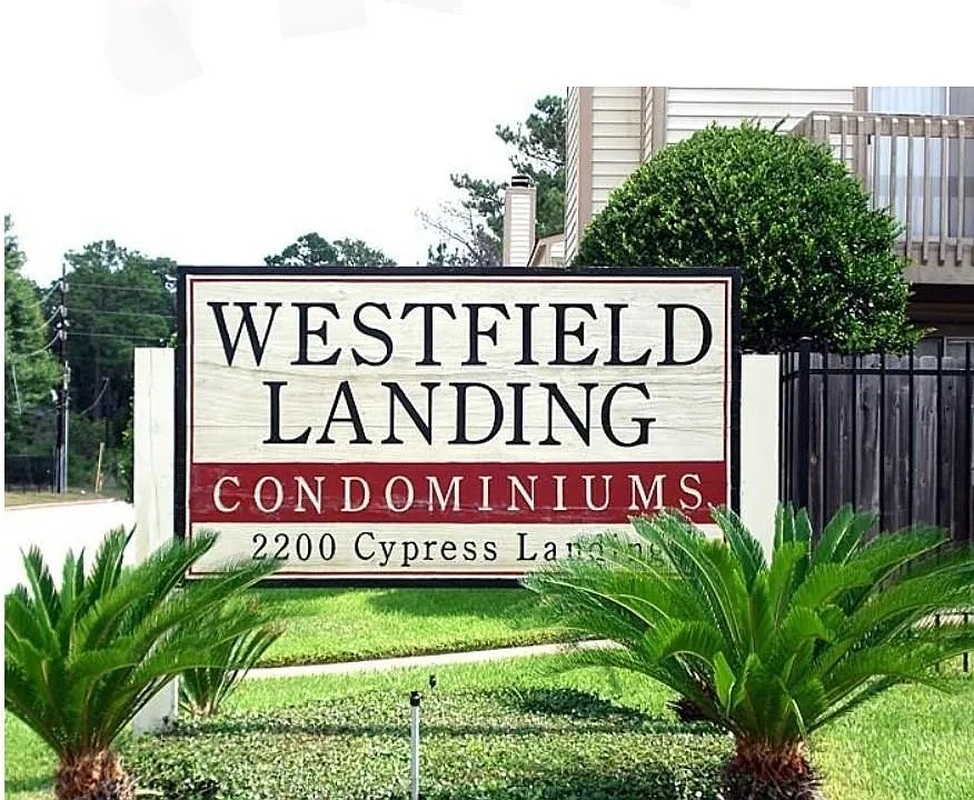 2200 Cypress Landing Dr #E1