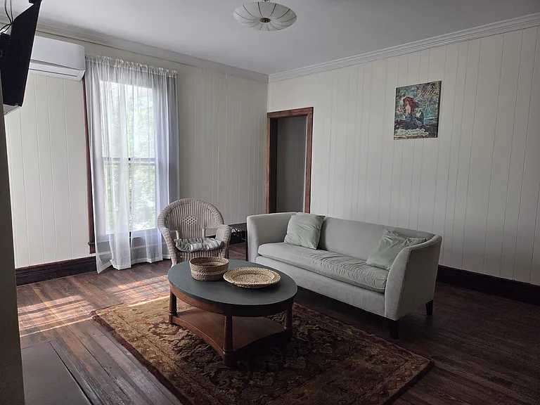 403 W Flower St #3 — Photo 4