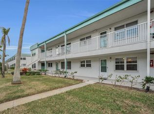 5216 81st St N APT 3, Saint Petersburg, FL 33709