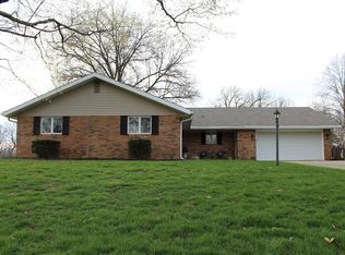 9000 W Tulip Tree Dr, Muncie, IN 47304