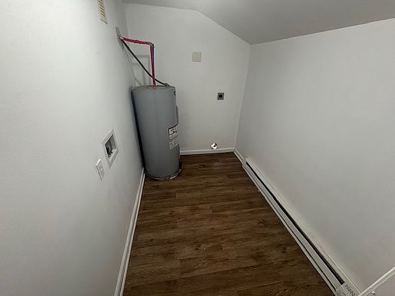 3rd image of 8 Shelton Rd