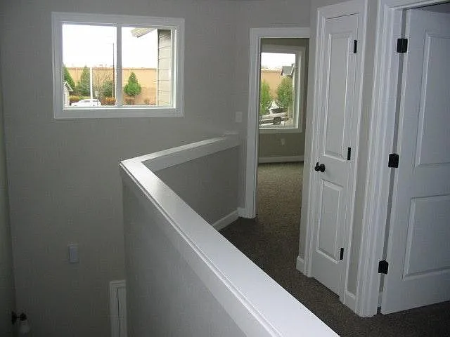 3513 Anchor Ct NE — Photo 5