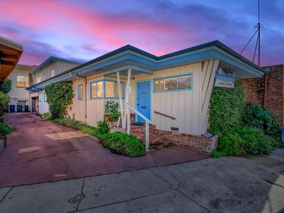 912 Center St, Santa Cruz, CA, 95060
