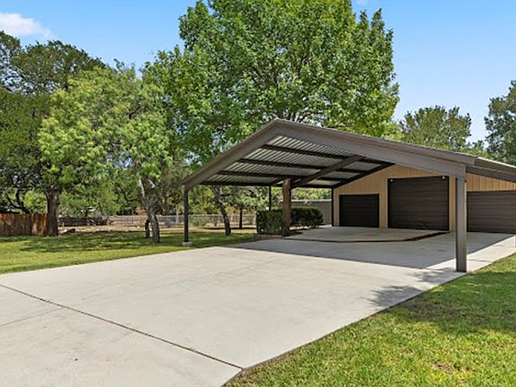 5th image of 920 ANTLER DR