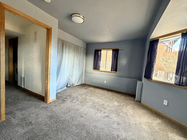 73 Sunlight Ln — Photo 15