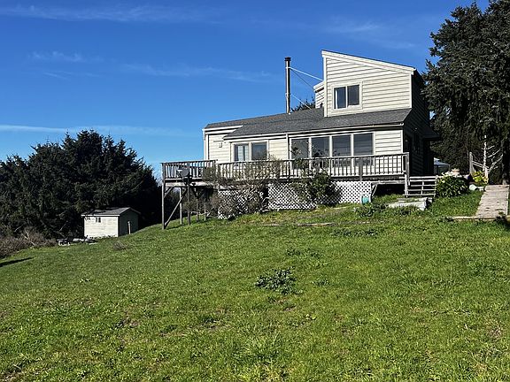 2nd image of 94444 Linda Ln