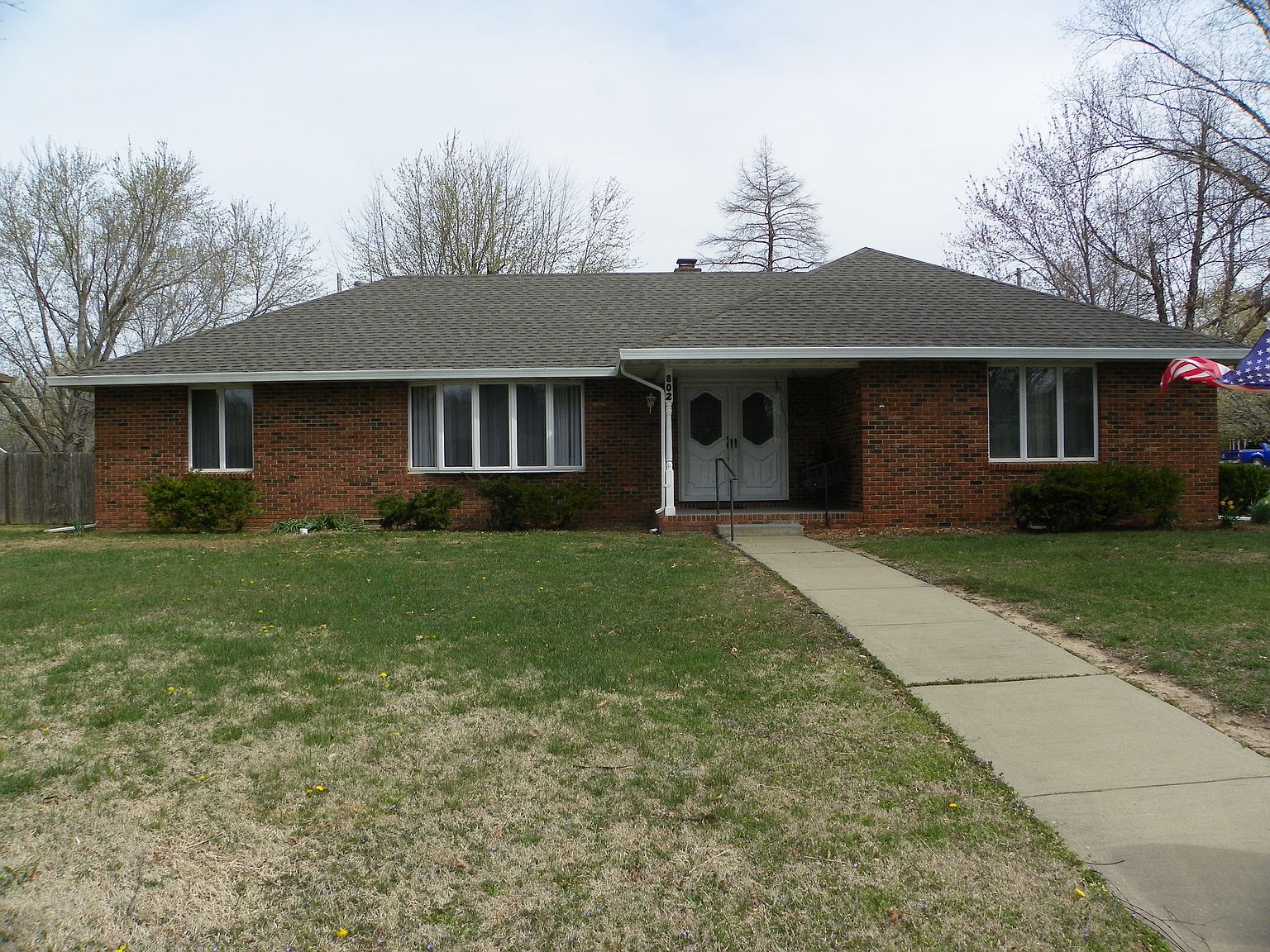 802 Spruce St, Frontenac, KS 66763 Zillow