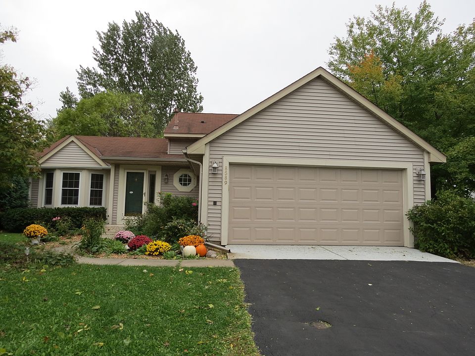 1st image of 8589 Rosewood Ln N