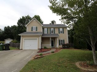 1524 Ballard Ct, Kernersville, NC 27284