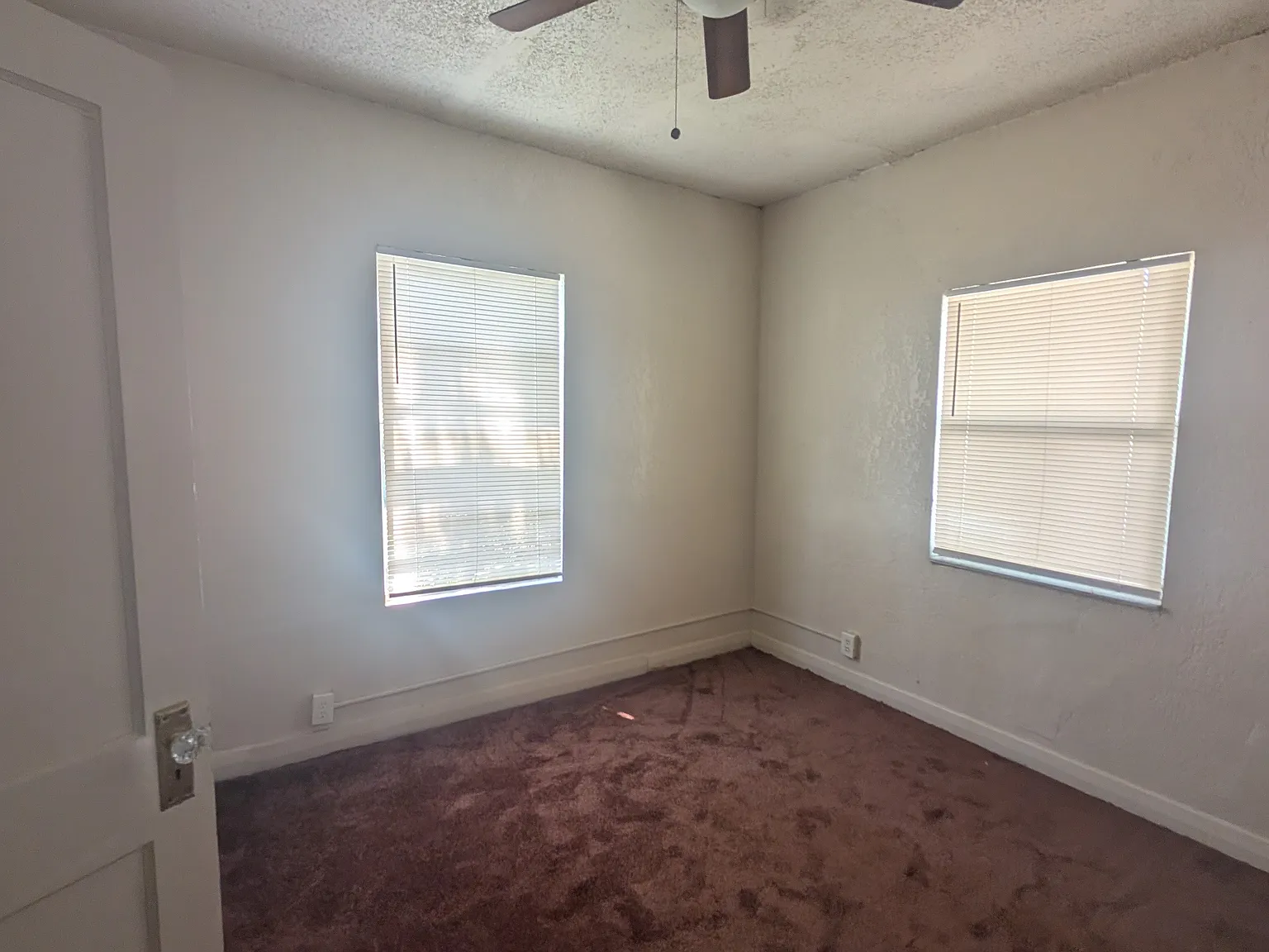 2 bed, $1,400 — Photo 3