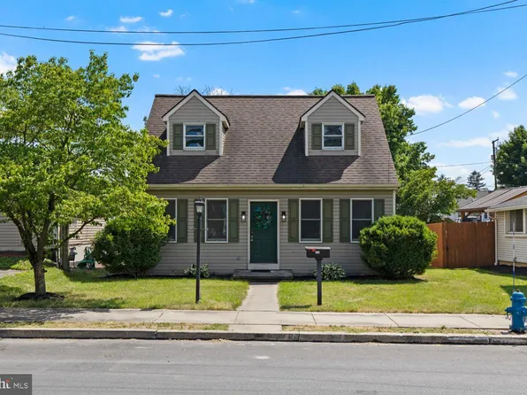 708 Wood St, Mount Joy, PA 17552