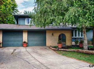 2511 S 163rd Cir, Omaha, NE 68130