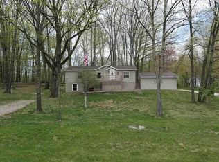 1278 Clubhouse Dr, Lake Isabella, MI 48893