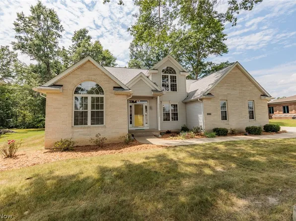 3961 Kenneth Dr, Rootstown, OH 44272