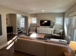 210 Cleveland Ave S FLOOR 2, Saint Paul, MN 55105