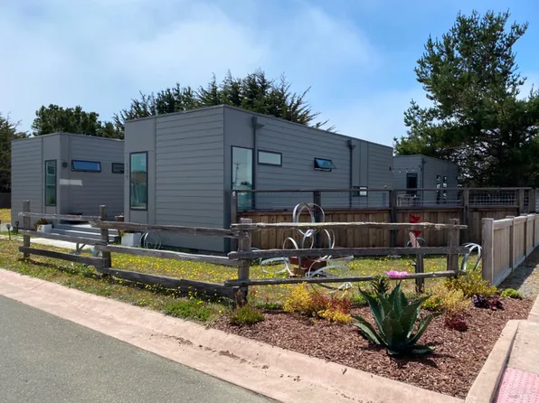 100 Snug Harbor Place, Fort Bragg, CA 95437