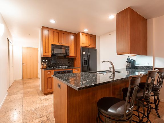 5th image of 7147 E Rancho Vista Dr Unit 5007