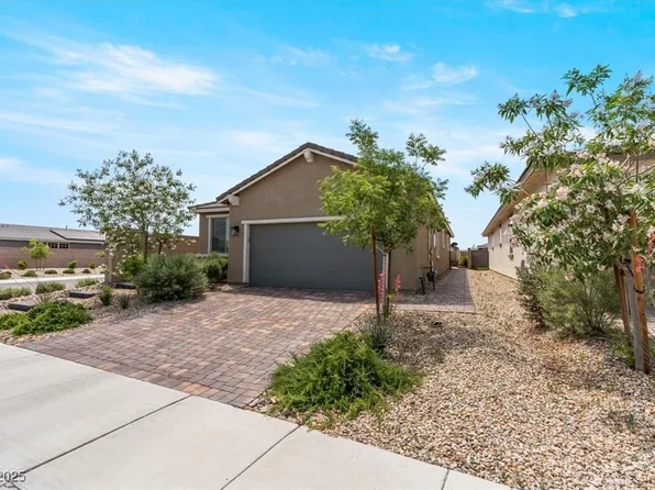 2243 Albury Ave, North Las Vegas, NV 89086
