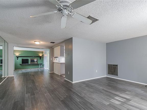 5th image of 12405 Camp Creek Ln