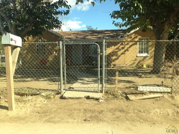 335 S King St, Bakersfield, CA 93307