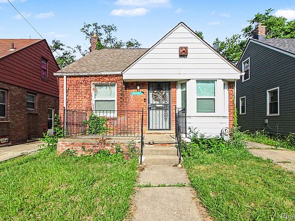 2nd image of 19335 Rutherford St