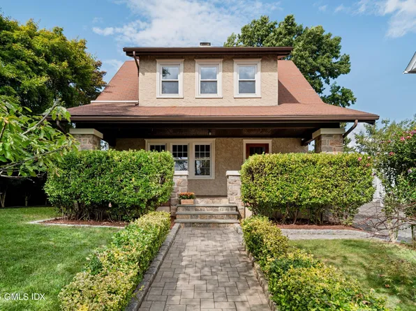 41 Church St W, Greenwich, CT 06830