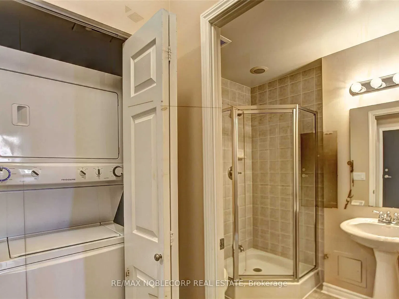 2 bed, $2,450 — Photo 4