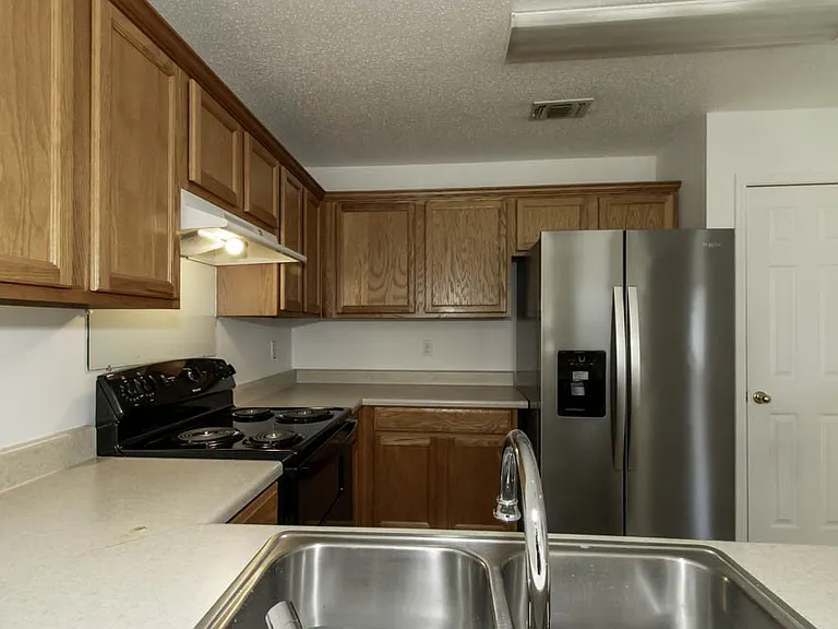 11107 Dede Dr — Photo 10