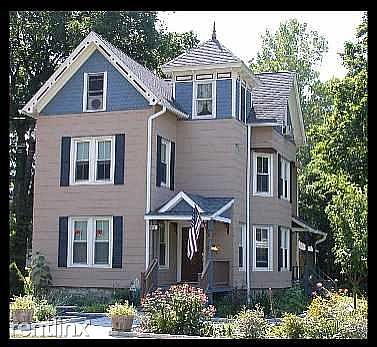 HouseMainSmall