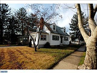 1st image of 6147 Lincoln Ave