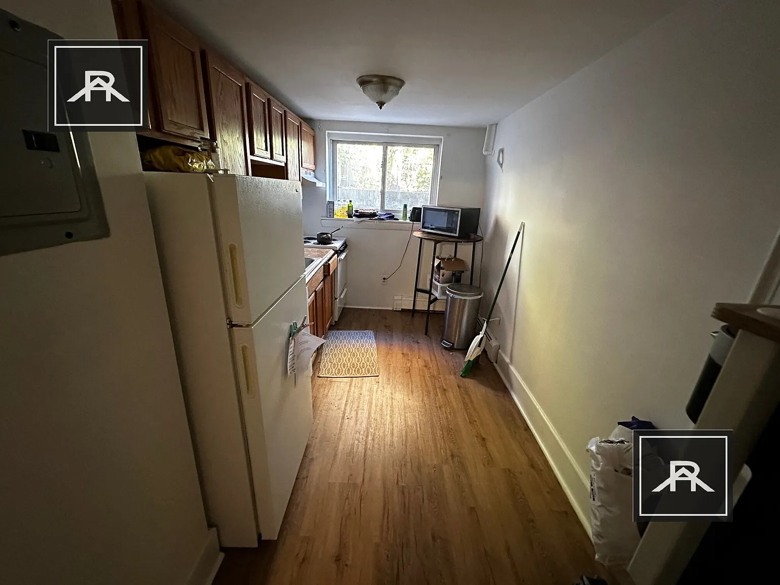2 bed, 1.0 bath, $2,900 — Photo 3
