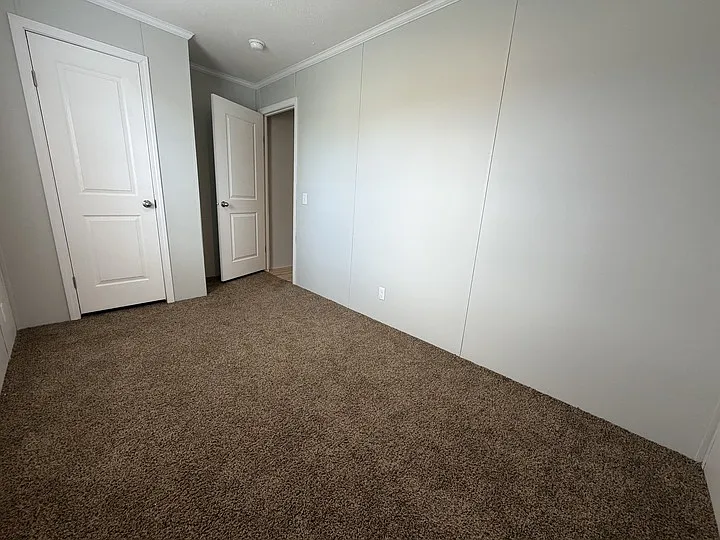 38000 Le Chateau Blvd #828 — Photo 22
