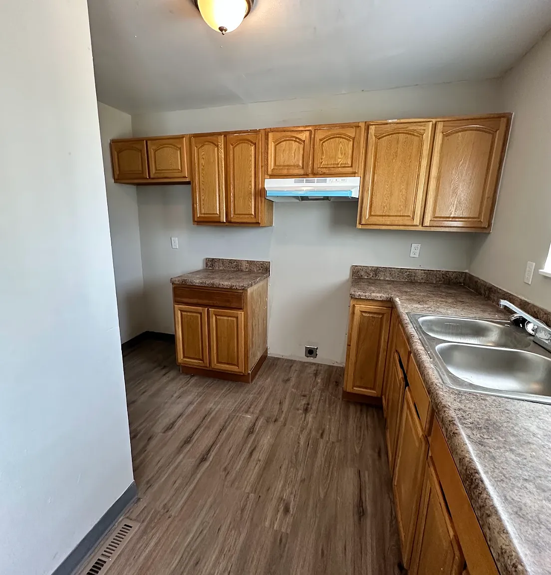 1620 North James H McGee Boulevard - F — Photo 3