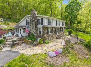 30-32 Hoffmans Crossing R, Lebanon Twp., NJ 07830