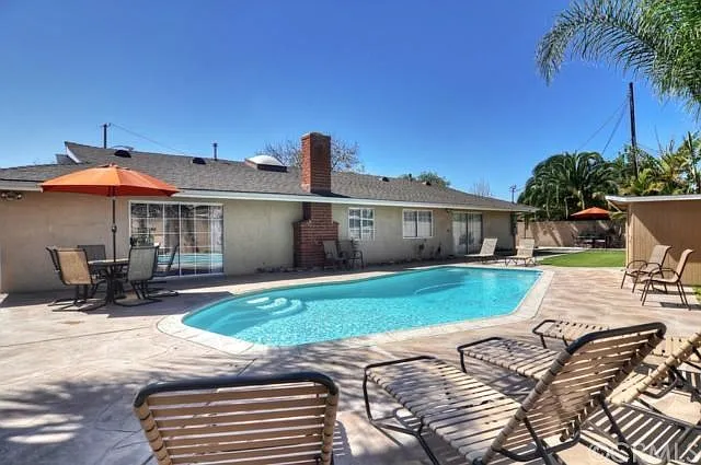 331 E Bluebell Pl — Photo 30