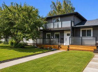 3605 N Kerry Park Rd SW, Calgary, AB T3E4S5