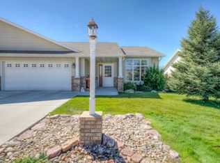 1917 Sunny Springs Dr, Rapid City, SD 57702