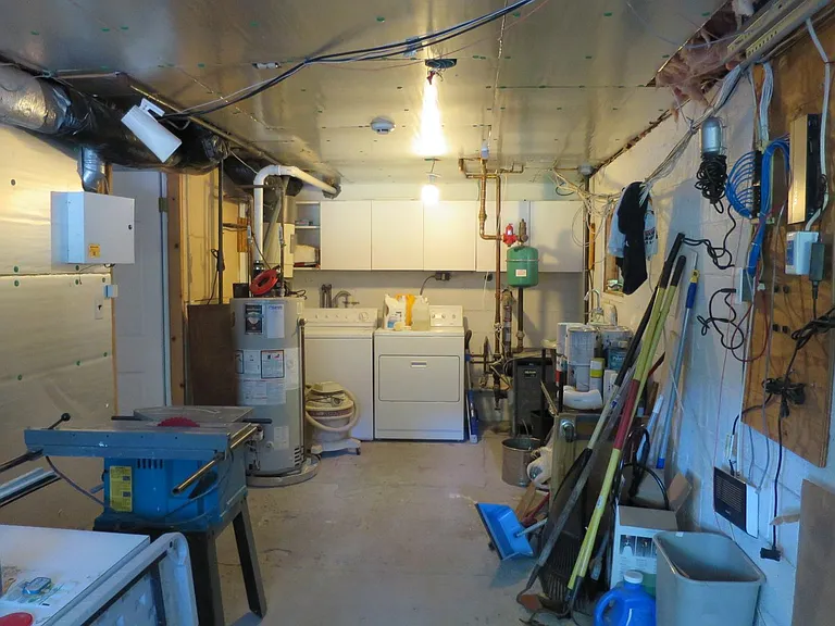 2925 Burnt House Hill Rd — Photo 11