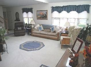 79 Village Dr, Basking Ridge, NJ 07920