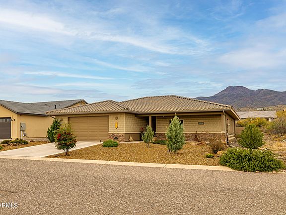 3rd image of 1581 Buena Vista Drive